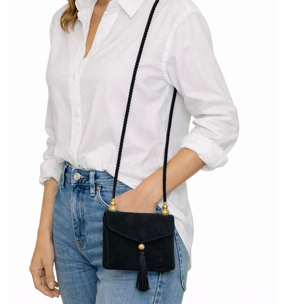 NWT Black Faux Suede Crossbody Purse w/‎ Tassel & Gold Hardware